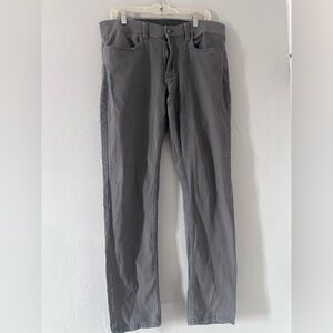 Tahari Men's Gray Straight  Pants Stretch 4 Pockets Jeans Size 34/34